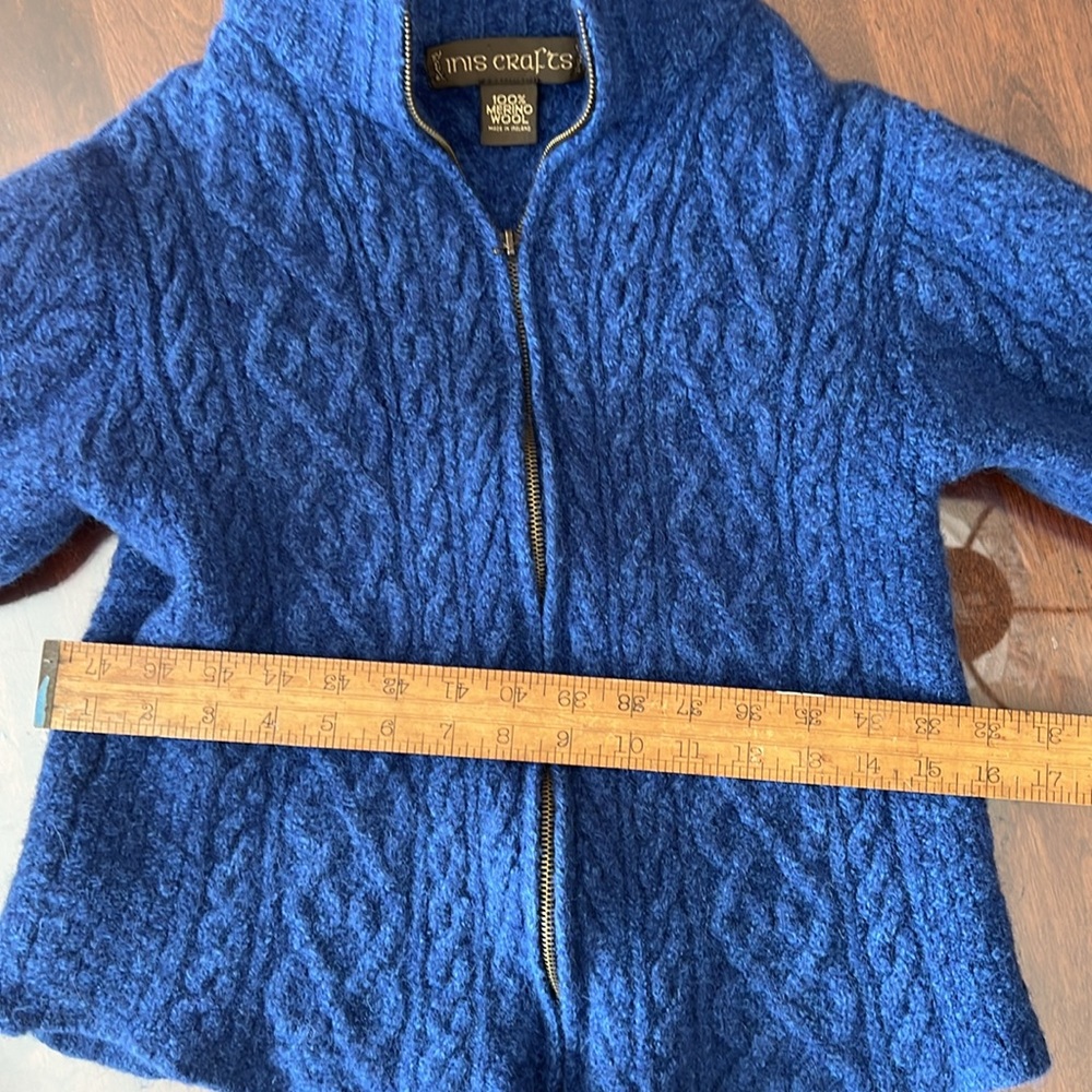 100% merino wool blue Irish Inis Crafts sweater child size m/l - Picture 5 of 6